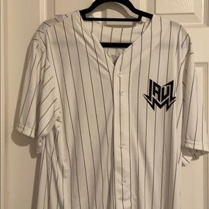 Jauz baseball jersey sz m